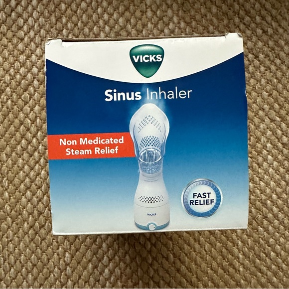Vicks Personal Sinus Steam Inhaler with Soft Face Mask – Face Humidifier - Picture 9 of 9